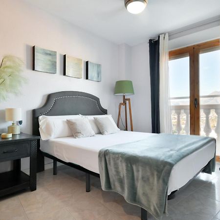 Oasis 2 Balcon Con Vistas Al Mar Y Montana By Vero 알테아 외부 사진